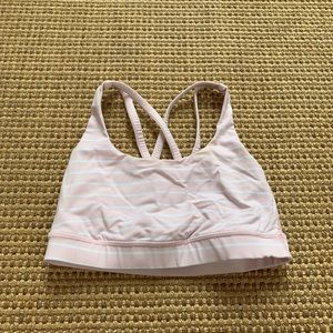 Lululemon sports bra
